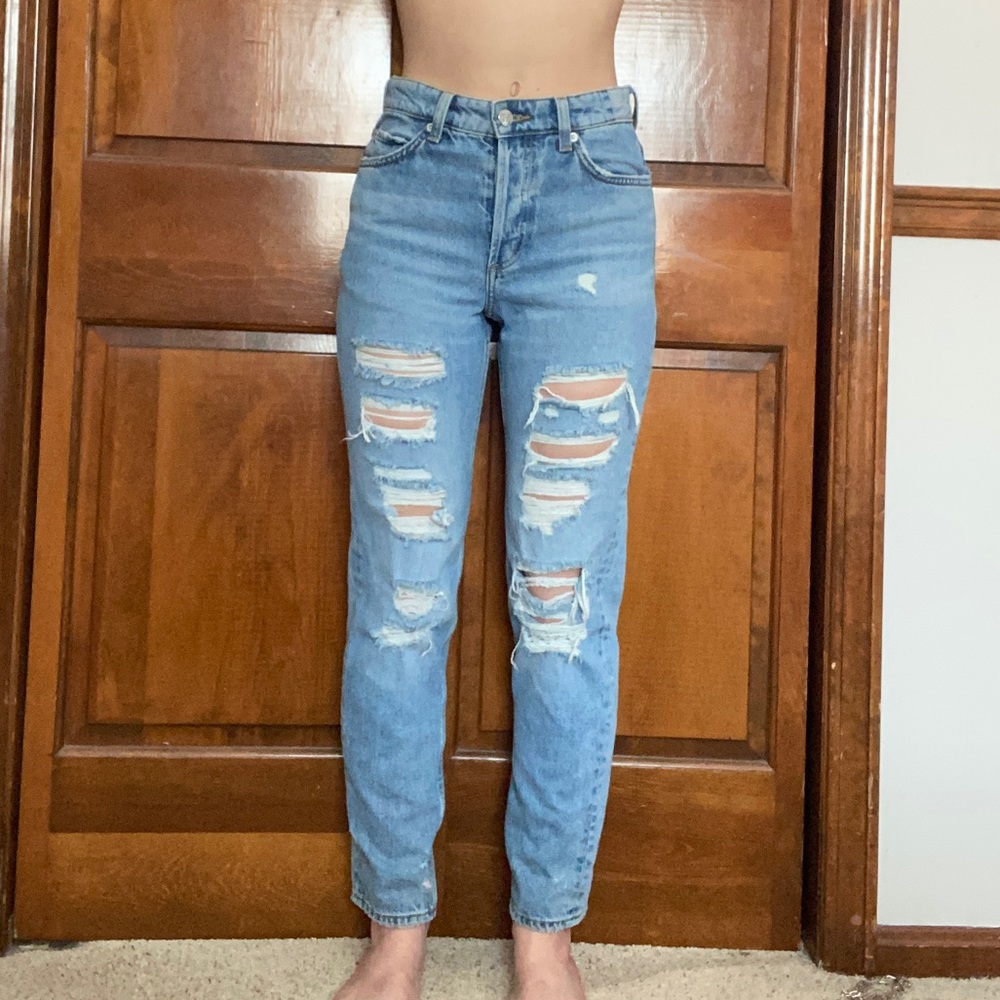 H&M Low waist ripped Boyfriend jeans